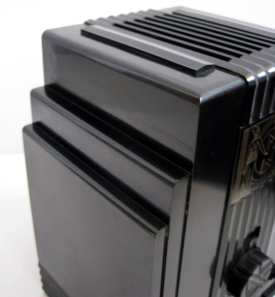 Air King American Art Deco Radio