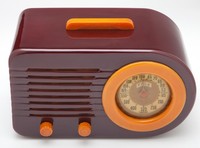 FADA Plum & Butterscotch American Art Deco Catalin BULLET Radio