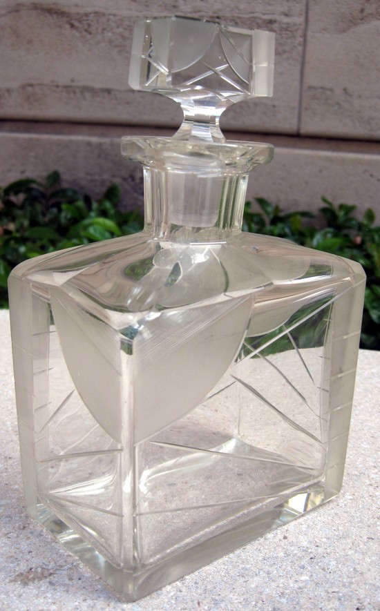 French Art Deco Crystal Decanter with Geometric Design