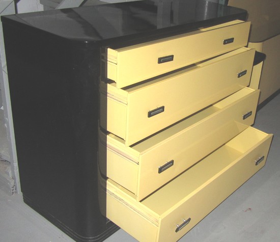 American Art Deco Bedroom Set by Simmons