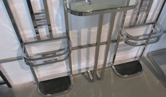 A Very Streamline French Art Deco Polished Aluminum Hall Tree