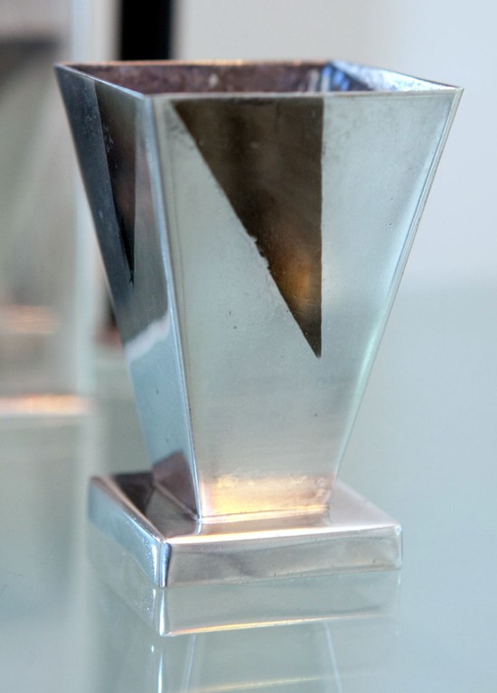 BERNARD RICE’S SONS AMERICAN ART DECO SKYSCRAPER COCKTAIL SET