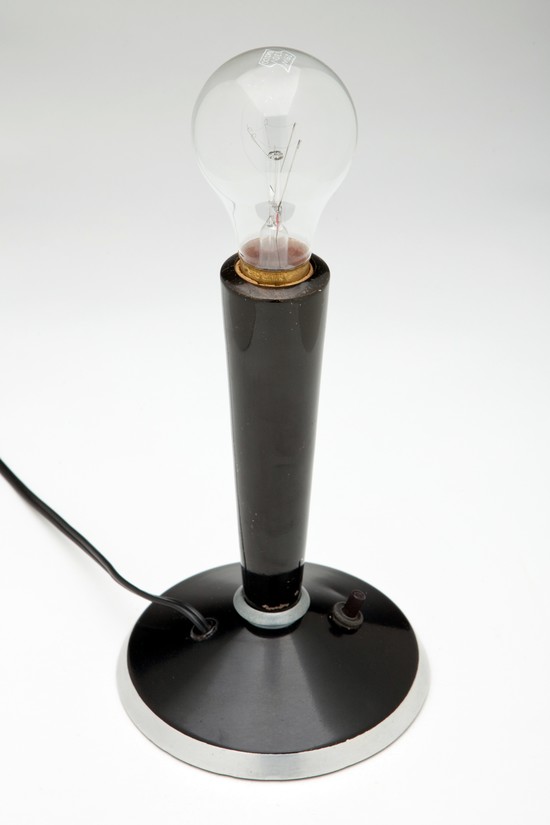 Walter Von Nessen Black & Chrome Table Lamp